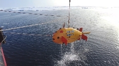 我國研發的自主水下機器人首次完成北極海底科學考察