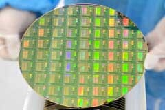 致真存儲芯片項目簽約青島西海岸新區 總投資28．5億元