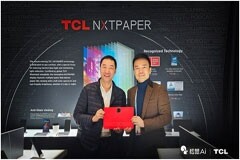 TCL“未來紙”顯示技術助力松鼠Ai S20智能學習機，全球首個智適應教育大模型亮相CES