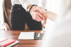 英飛凌、聯發科聯手打造高性價比的數字駕艙系統