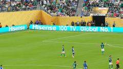 海信彰顯市場領(lǐng)導(dǎo)地位：“海信100英寸電視 全球第一”亮相2025國際足聯(lián)俱樂部世界杯賽場 