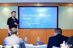 VESA發(fā)布DisplayPort汽車擴(kuò)展標(biāo)準(zhǔn)合規(guī)測試規(guī)范模型 加速汽車顯示新標(biāo)準(zhǔn)落地