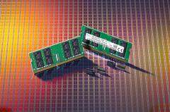 DRAM缺貨潮或持續至2027年 全球存儲巨頭目標價再迎上調