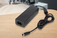 XP Power宣布推出一半尺寸大小的高功率密度醫(yī)用適配器電源
