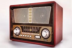 即插即用 D 類放大器  讓可穿戴和物聯(lián)網(wǎng)音頻更輕松