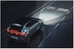 艾邁斯歐司朗推出智能多像素EVIYOS 2．0 LED，適用于高精度自適應車頭燈，開啟道路照明新紀元